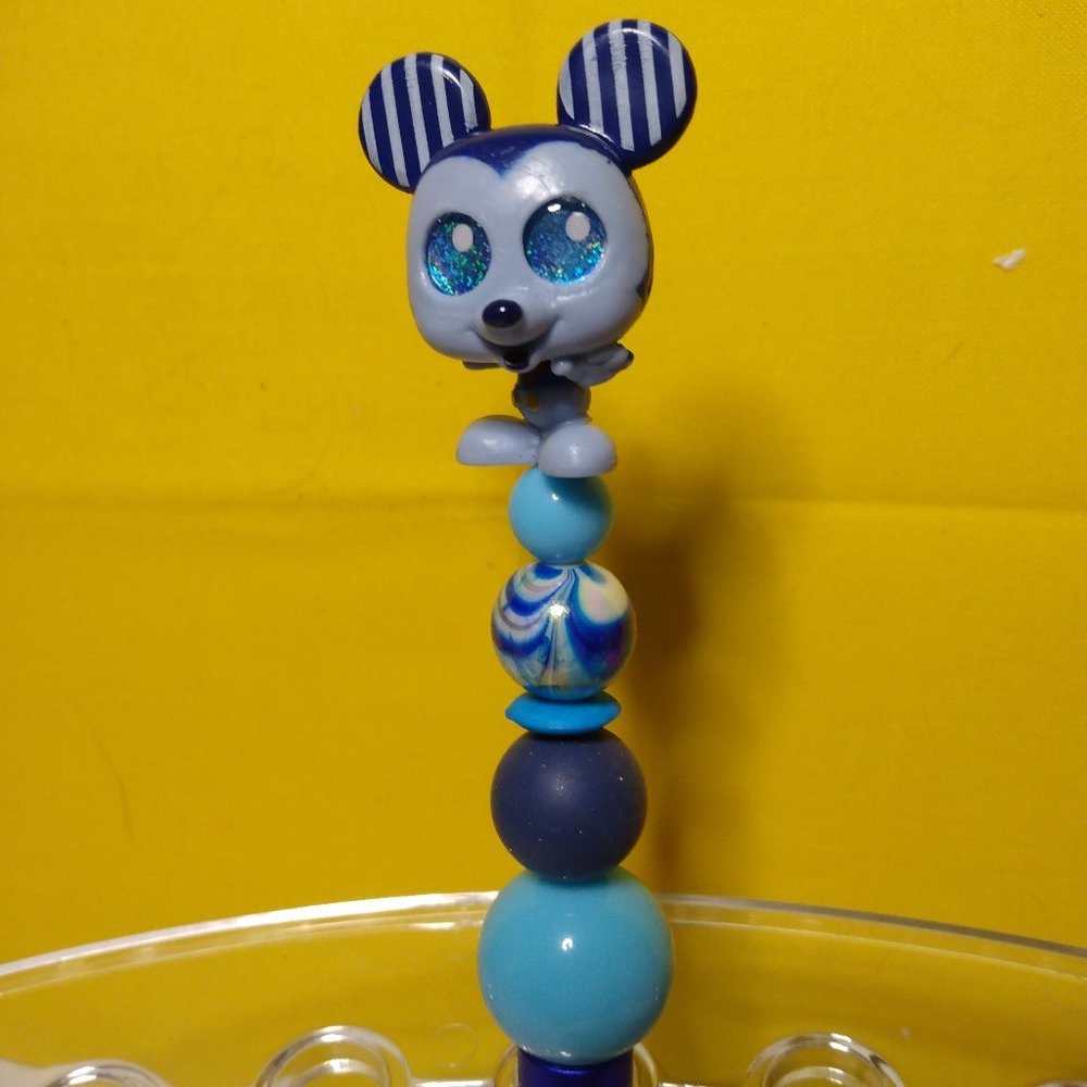 Disney doorables: Mickey handmade beaded pen